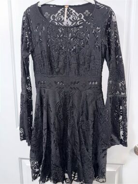 Free People Black Lace Fit & Flare Long-Sleeve Dress